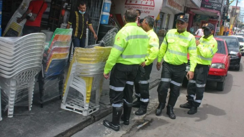 Operação de ordenamento de trânsito é realizada