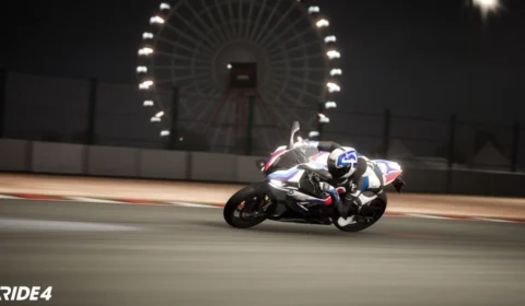 BMW M 1000 RR é lançada virtualmente no jogo RIDE 4, para fãs testarem a motocicleta