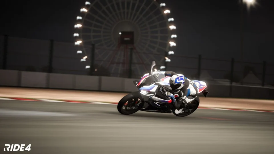 BMW M 1000 RR é lançada virtualmente no jogo RIDE 4, para fãs testarem a motocicleta
