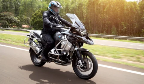 BMW Motorrad lança versão Triple Black dos modelos G 310 GS e F 850 GS