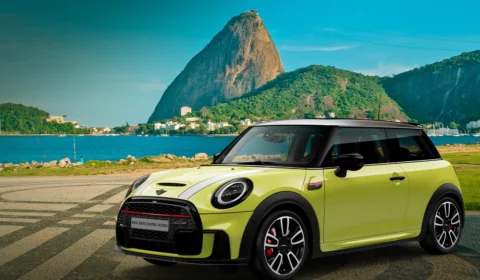 MINI John Cooper Works – Zesty Yellow 25k Edition começa a desembarcar no Brasil