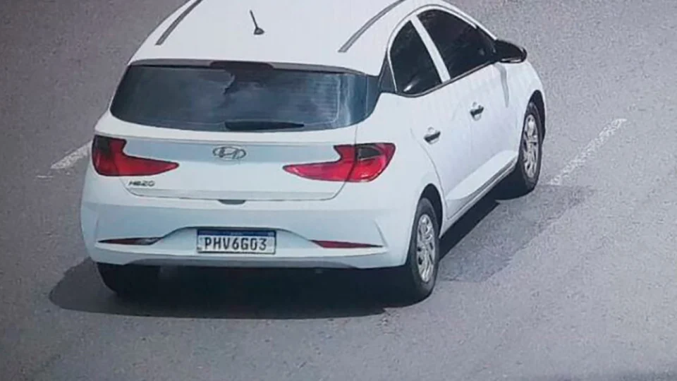 Paredão auxilia na recuperação de 17 veículos durante fim de semana em Manaus