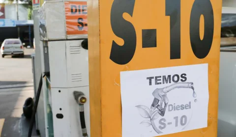 Preço do diesel fica 0,81% mais caro nos postos do País aponta Ticket Log