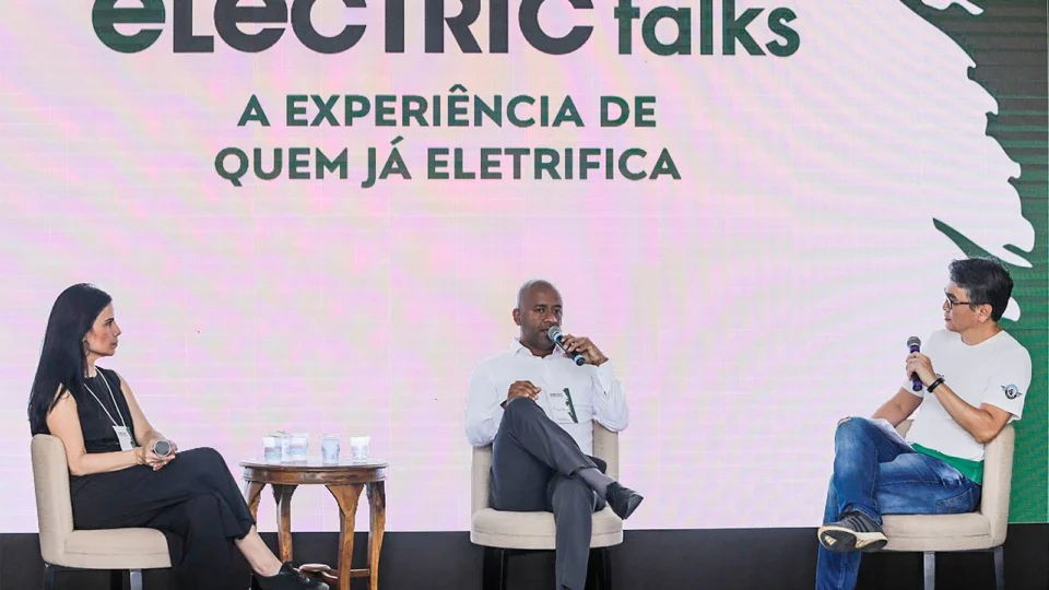 Peugeot participa de primeiro evento em pista no Brasil para veículos 100% elétricos