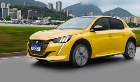 Peugeot vende 600 unidades do 208 em 24 horas