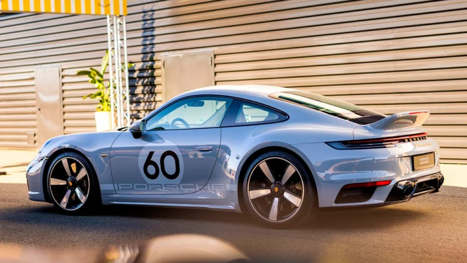 Volvo Cars terá nova fábrica para carros elétricos