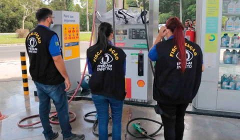 Postos de combustíveis em Manaus são interditados por irregularidades