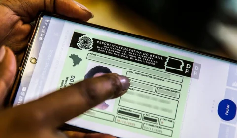 Prazo para renovar carteira de habilitação volta a ser de 30 dias