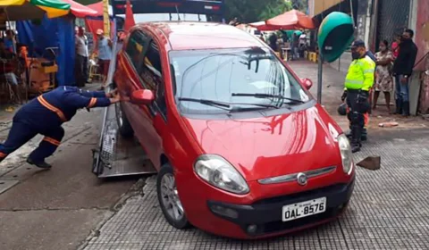 Prefeitura notifica 80 motoristas por estacionamento proibido em ruas do Centro e na zona Leste