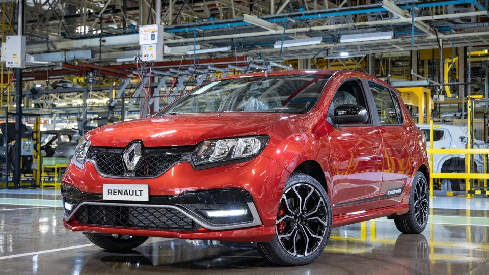 Renault Sandero RS sai de linha com edição especial “Finale”