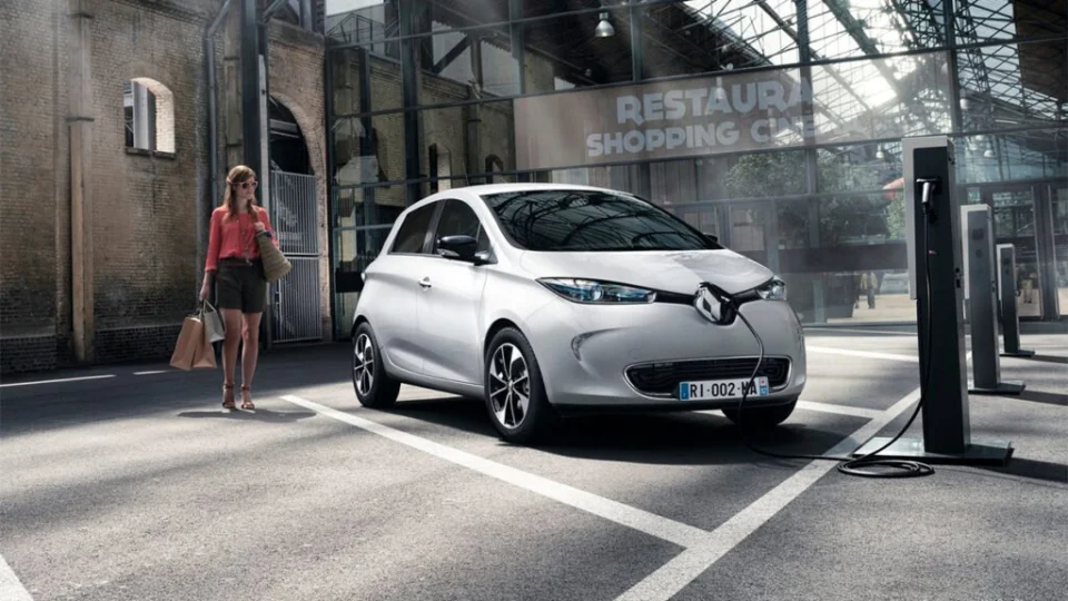 Renault Group coloca a França no coração de sua estratégia industrial para baterias de veículos elétricos