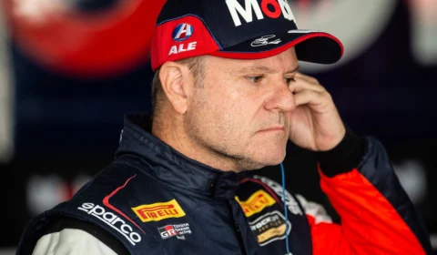 Rubens Barrichello chega como líder para etapa final e mira título em Interlagos