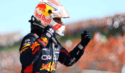 Verstappen domina GP da Hungria e dá à Red Bull a 12ª vitória consecutiva&nbsp;