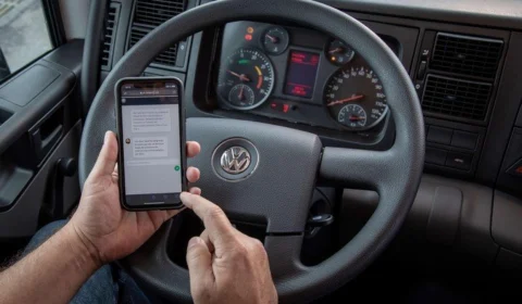 Volkswagen Caminhões e Ônibus aprimora atendimento ao cliente com serviços digitais
