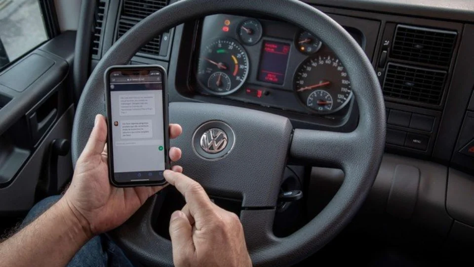 Volkswagen Caminhões e Ônibus aprimora atendimento ao cliente com serviços digitais