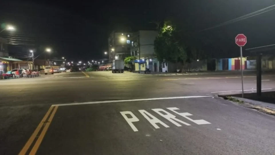 Sinalização viária é intensificada em Manaus