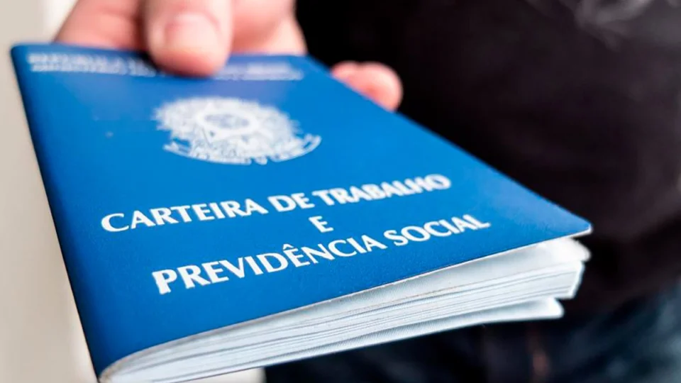 Sine Amazonas oferta vagas para avaliador de veículos e mecânico nesta segunda-feira (27/06)