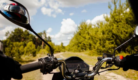 Top 5 motos sem embreagem para iniciantes