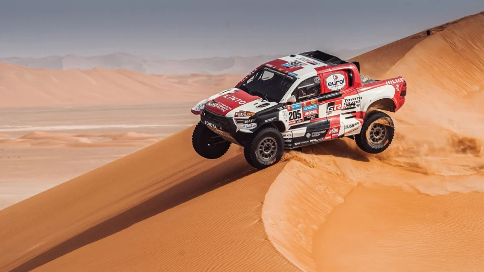 Toyota GAZOO Racing celebra segunda vitória consecutiva no Dakar
