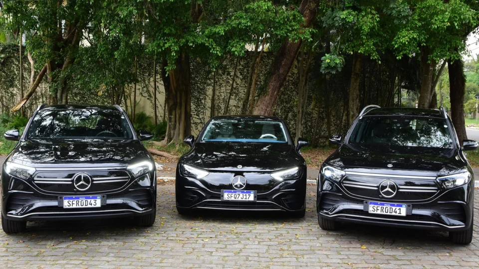 Três novos carros elétricos são lançados pela Mercedes-Benz