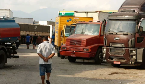 Última parcela dos auxílios Caminhoneiro e Taxista é paga