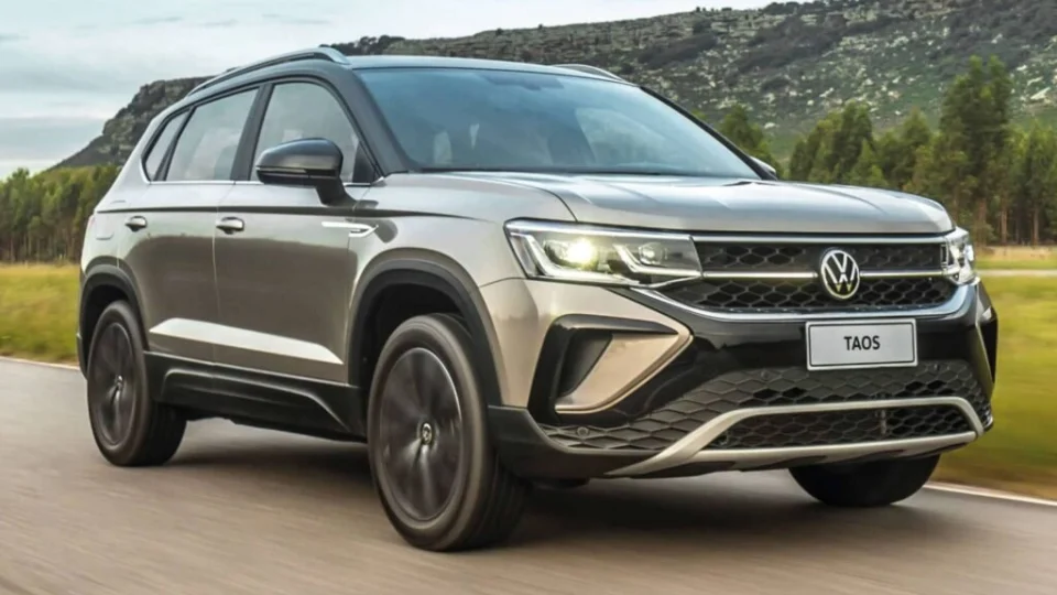 Volkswagen inicia campanha do novo Taos e levará luz para comunidades carentes
