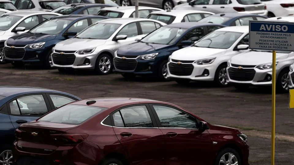 Os 10 carros mais baratos para comprar em 2023 no Brasil