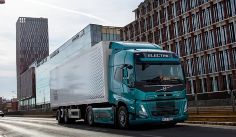 Volvo Trucks lidera mercado europeu de caminhões elétricos