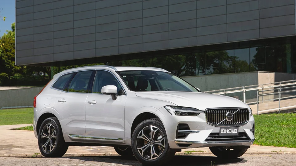 Volvo é líder no segmento de veículos plug-in