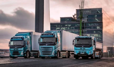 Volvo inicia produção em série de seus caminhões elétricos pesados