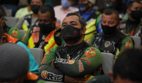 Detran Cidadão: aula inaugural do projeto ‘Motociclista Legal’ é realizada em Coari e Tefé