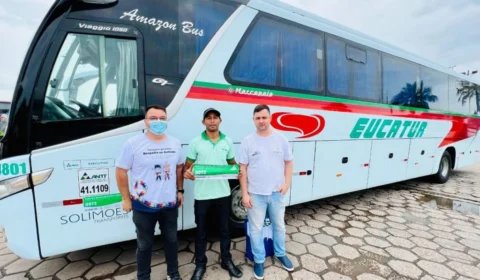 Eucatur recebe adesivos para operar no transporte intermunicipal de passageiros