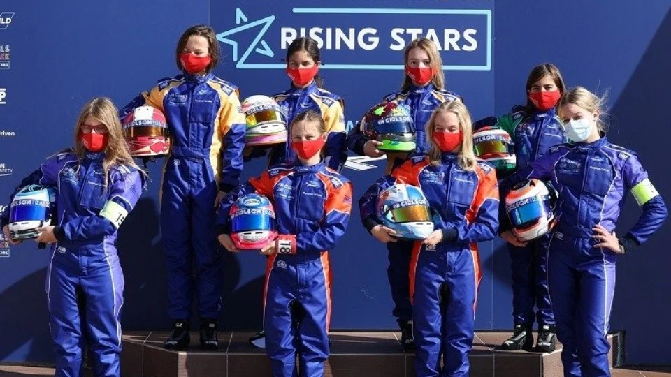 FIA Girls on Track que incentiva a participação feminina no esporte a motor, está com inscrições abertas para evento