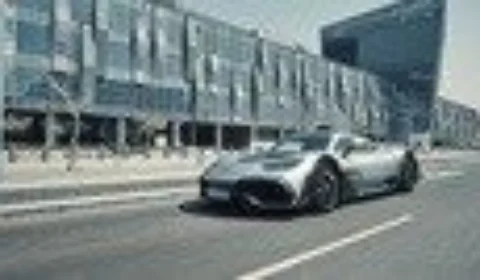 No 55º aniversário da marca, Mercedes-AMG ONE traz tecnologia de competição para as ruas