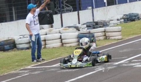 Campeonato de Kart é marcado por primeiro pódio de seis pilotos