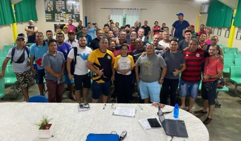 Taxistas de Manacapuru recebem pela 1ª vez curso de direção defensiva