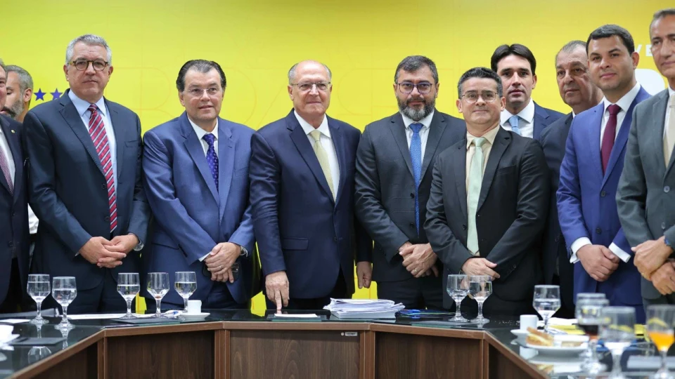 Governador Wilson Lima lidera iniciativa de políticos nortistas pela reconstrução da BR-319 e causa repercussão nacional