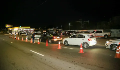 Detran-AM: Equipe de Fiscalização autua mais de 350 veículos por infrações cometidas no final de semana