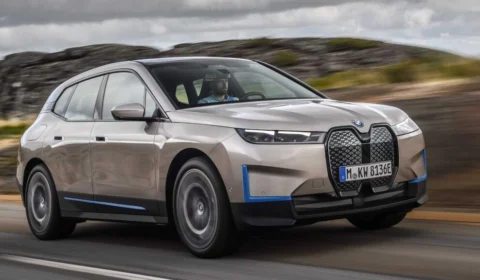 BMW inicia produção de trens de força para os modelos elétricos BMW iX e BMW i4