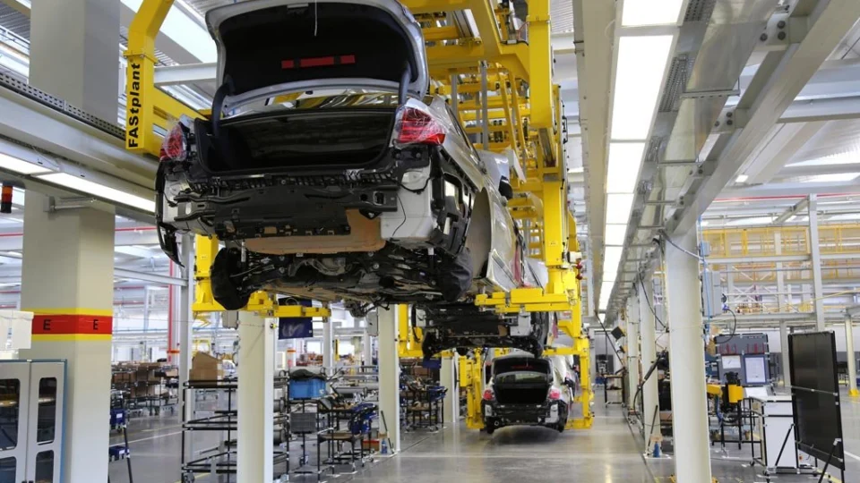 BMW Group Brasil dará férias coletivas na fábrica de Araquari