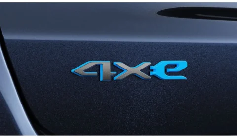 Jeep apresenta teaser de nova era de liberdade que terá início com plataforma 4xe