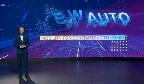 O Grupo Volkswagen apresenta a estratégia NEW AUTO até 2030