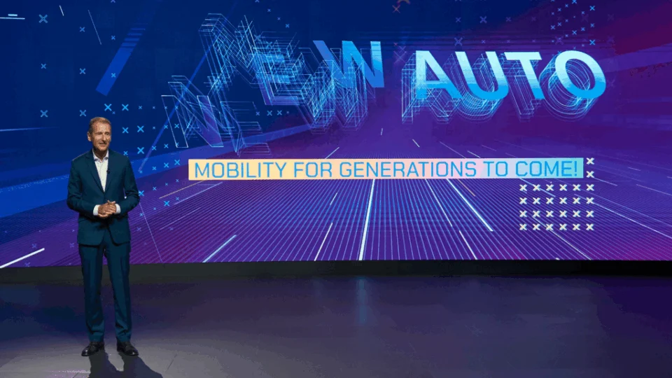 O Grupo Volkswagen apresenta a estratégia NEW AUTO até 2030