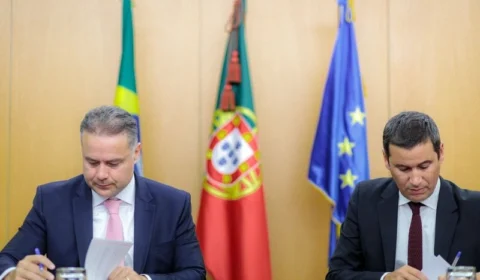 Assinatura de acordo pelo Governo Federal garante uso de CNH por brasileiros residentes em Portugal