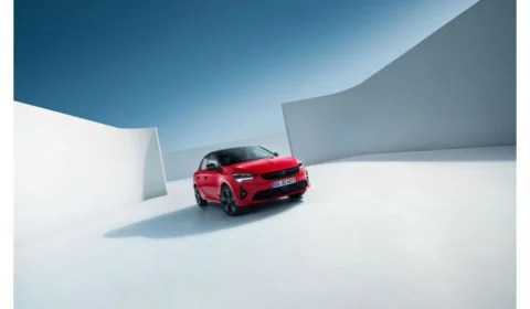 Jubileu do Corsa tem edição limitada ’40 Years’, celebra Opel