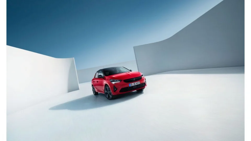 Jubileu do Corsa tem edição limitada ’40 Years’, celebra Opel