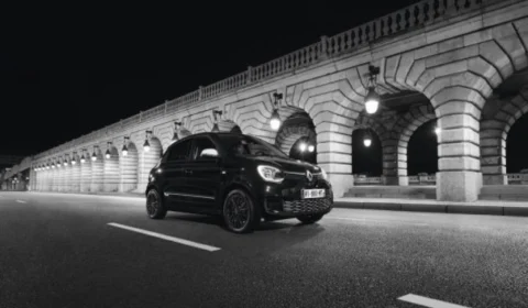Renault Twingo E-Tech Electric ganha versão Urban Night na Europa