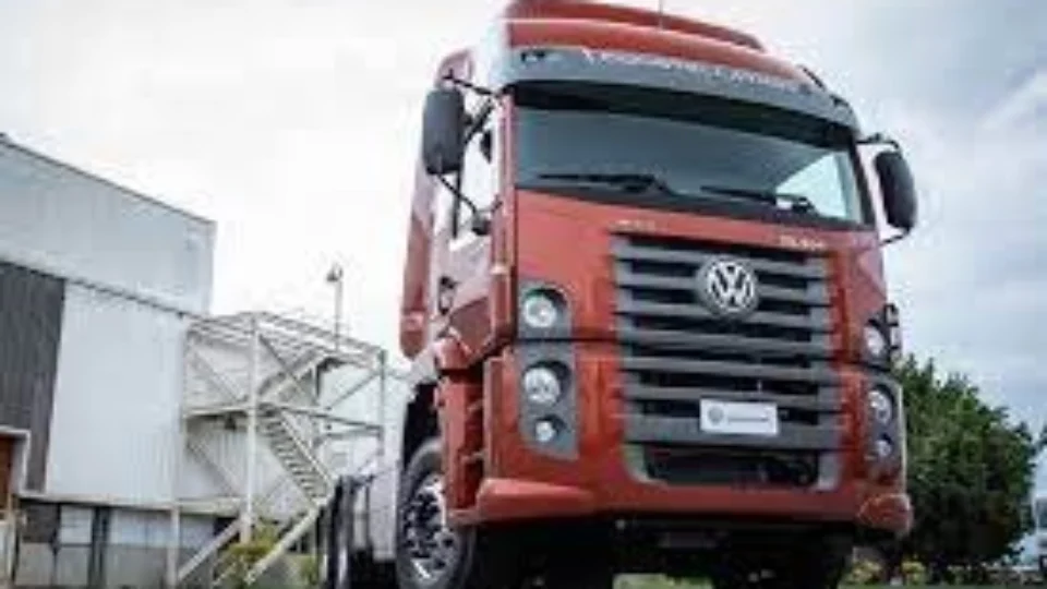 VW Constellation 25.460 é o caminhão estradeiro mais potente da família