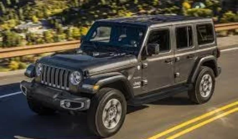 FCA faz recall de Jeep Wrangler por risco de vazamento de combustível