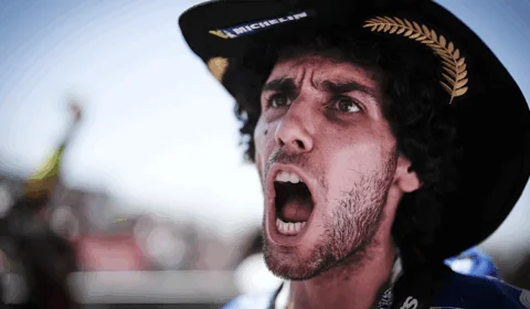 Yamaha assina Rins para temporada 2024 da MotoGP